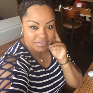 Meet your Posher, Janet